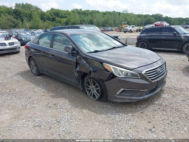 2017 HYUNDAI SONATA SE - 1