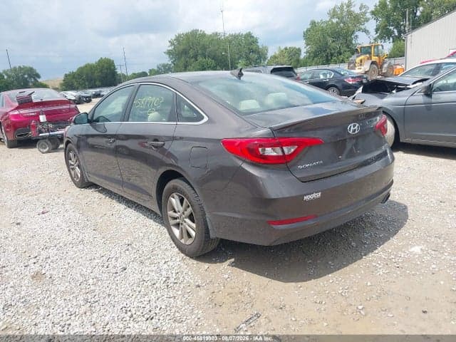 2017 HYUNDAI SONATA SE 3