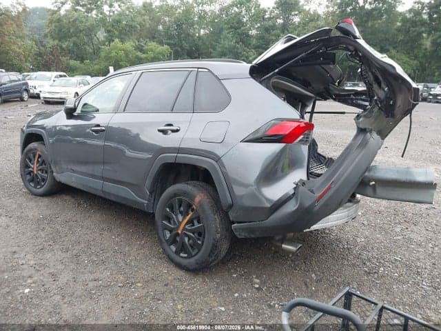 2019 TOYOTA RAV4 LE 3