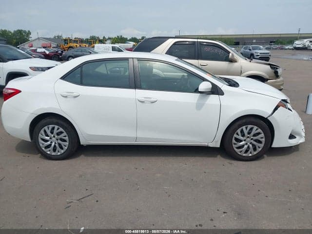 2017 TOYOTA COROLLA LE 14