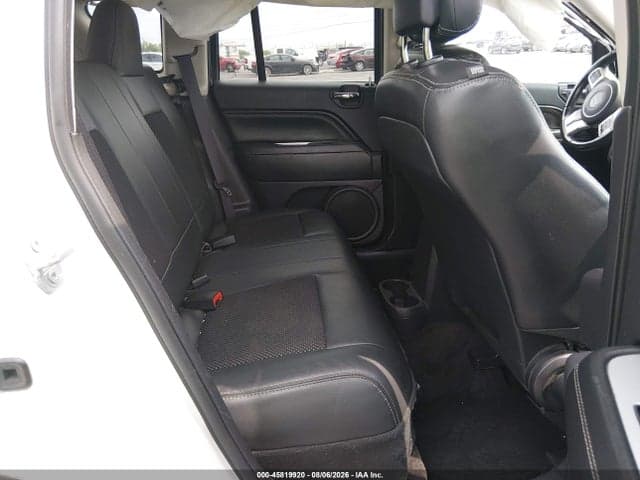 2017 JEEP COMPASS LATITUDE 8