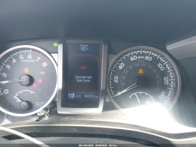 2019 TOYOTA TACOMA SR5 V6 7