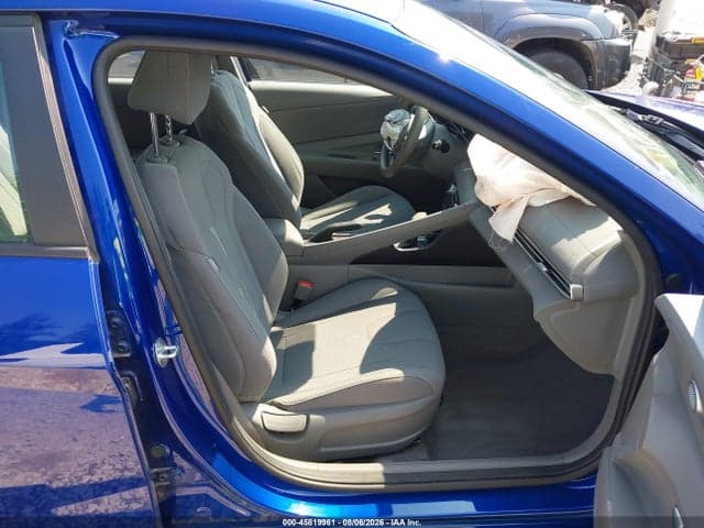 2021 HYUNDAI ELANTRA SEL 17