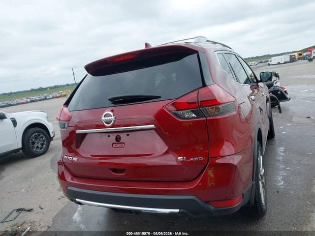 2018 NISSAN ROGUE SL 17