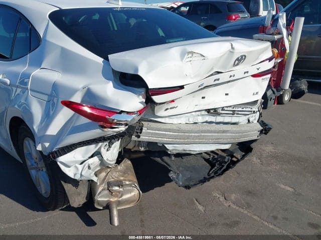 2025 TOYOTA CAMRY LE 17