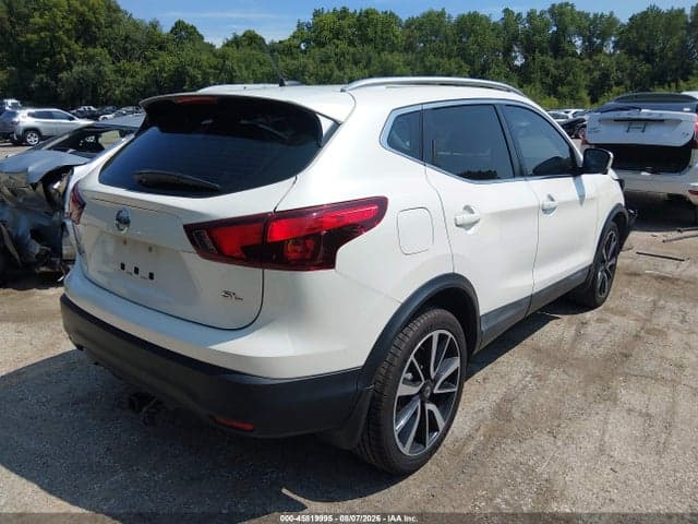 2018 NISSAN ROGUE SPORT SL 4