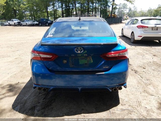 2018 TOYOTA CAMRY XSE V6 16