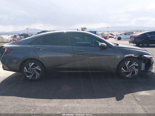 2025 HYUNDAI ELANTRA SEL SPORT 13