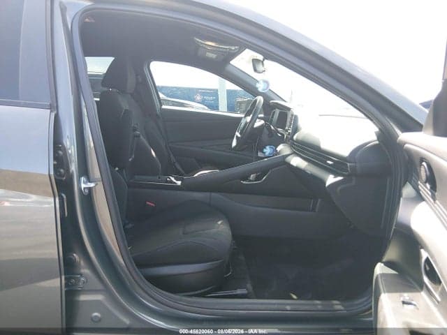 2025 HYUNDAI ELANTRA SEL SPORT 5