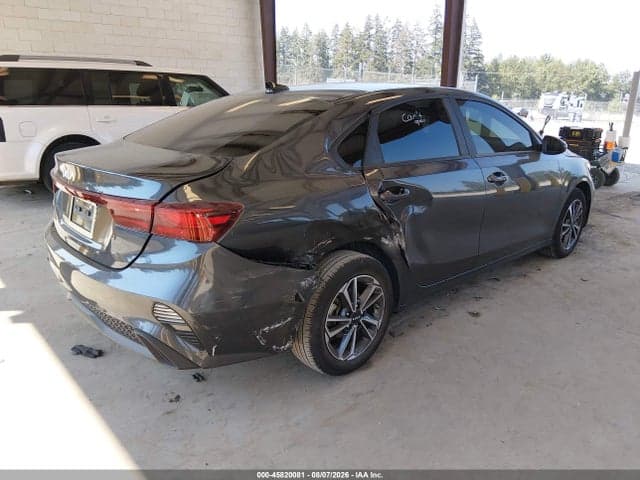 2023 KIA FORTE LXS 4