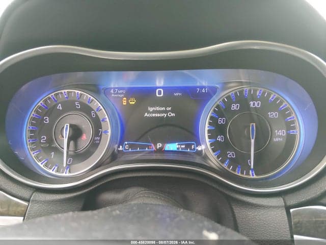 2019 CHRYSLER 300 LIMITED 7