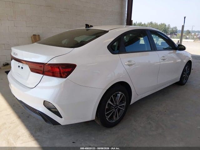 2023 KIA FORTE LXS 4