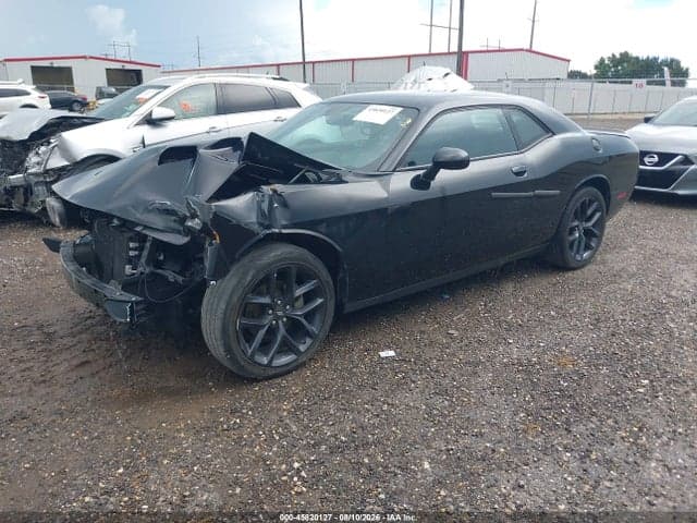 2022 DODGE CHALLENGER SXT 2