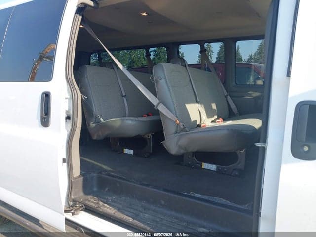 2025 CHEVROLET EXPRESS PASSENGER RWD 3500 EXTENDED WHEELBASE LT 8