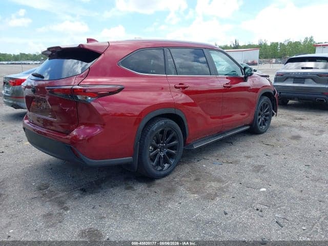 2025 TOYOTA HIGHLANDER XLE 4
