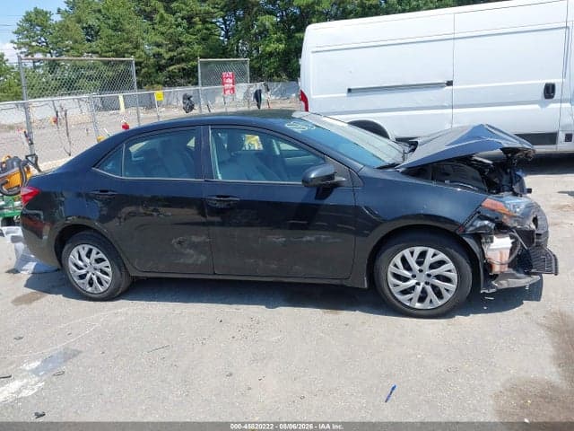 2017 TOYOTA COROLLA LE 14