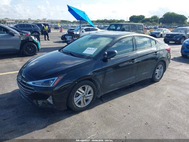 2020 HYUNDAI ELANTRA SEL 2