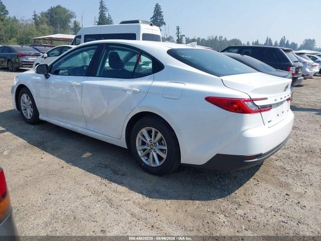 2025 TOYOTA CAMRY LE 3