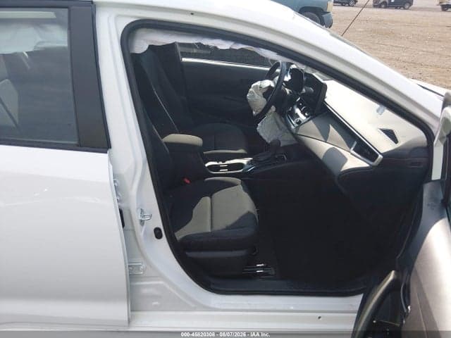 2025 TOYOTA COROLLA LE 5