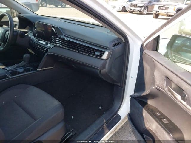 2025 TOYOTA CAMRY LE 5