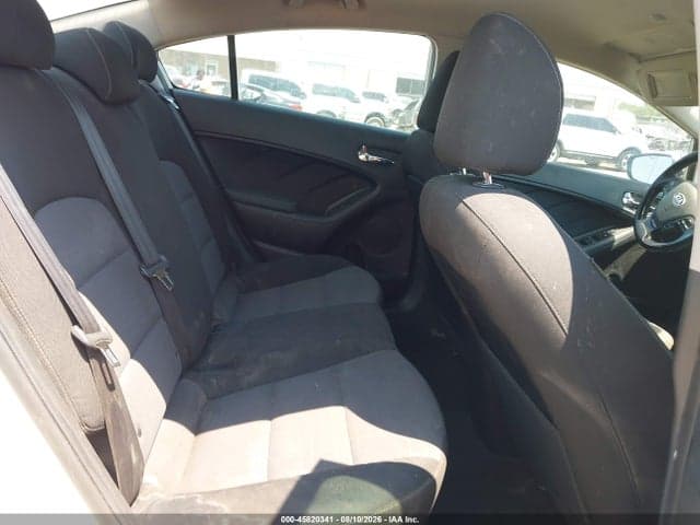 2018 KIA FORTE S 8