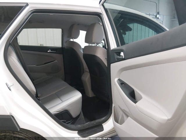 2020 HYUNDAI TUCSON VALUE 8