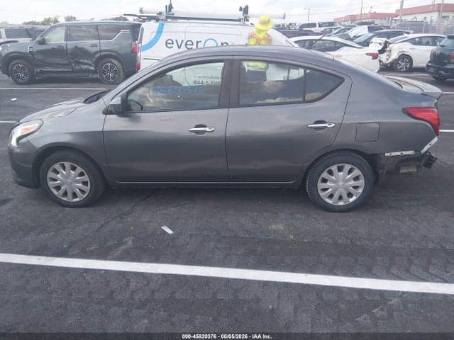 2017 NISSAN VERSA 1.6 SV 15