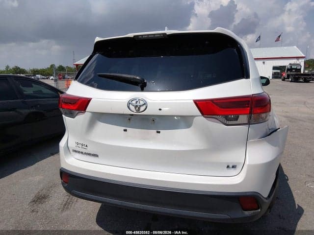 2017 TOYOTA HIGHLANDER LE PLUS 16