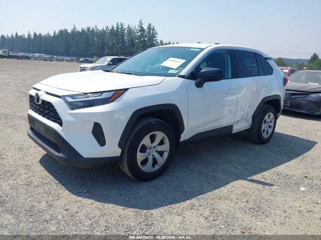 2024 TOYOTA RAV4 LE 2