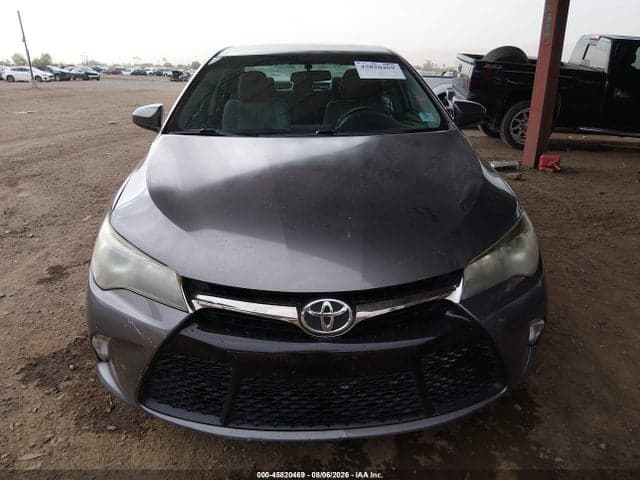2017 TOYOTA CAMRY SE 13