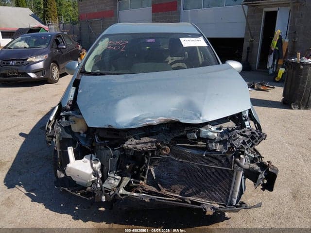 2017 TOYOTA PRIUS V TWO 12