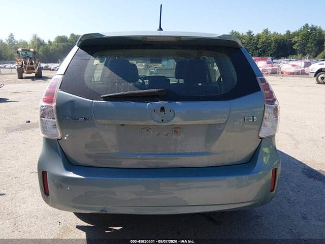 2017 TOYOTA PRIUS V TWO 16