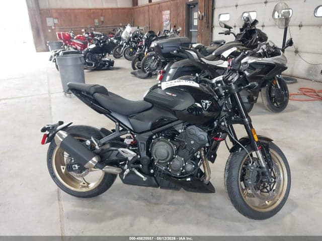 2026 TRIUMPH TRIDENT 900 12
