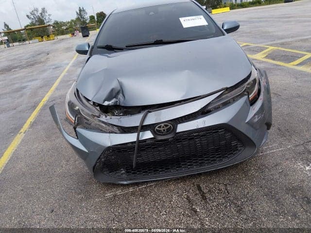 2020 TOYOTA COROLLA LE 6