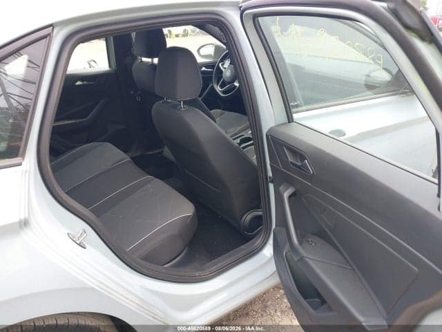 2025 VOLKSWAGEN JETTA 1.5T SPORT 8