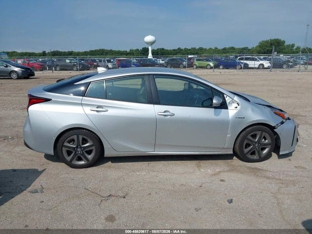 2020 TOYOTA PRIUS LIMITED 13