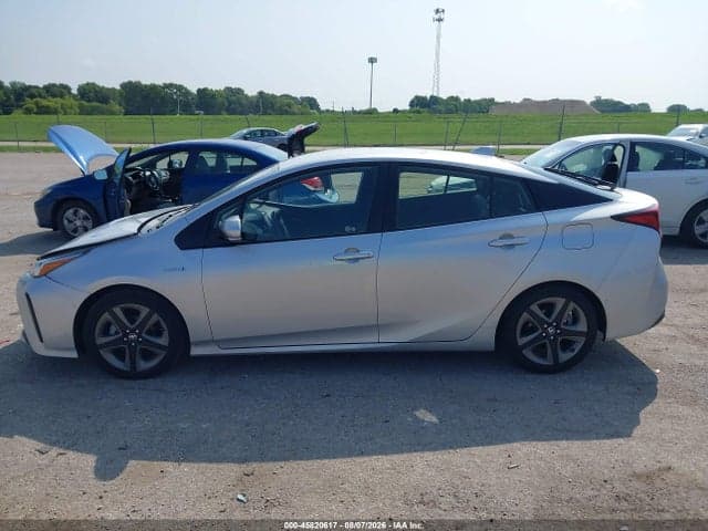 2020 TOYOTA PRIUS LIMITED 14