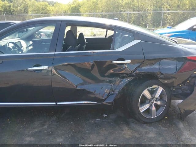 2021 NISSAN ALTIMA SV FWD 6