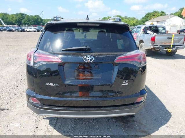 2017 TOYOTA RAV4 SE 17