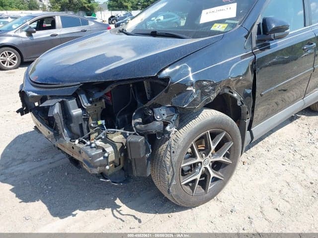 2017 TOYOTA RAV4 SE 18