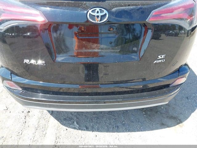 2017 TOYOTA RAV4 SE 21