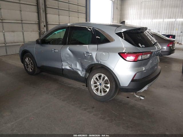 2022 FORD ESCAPE SE 3