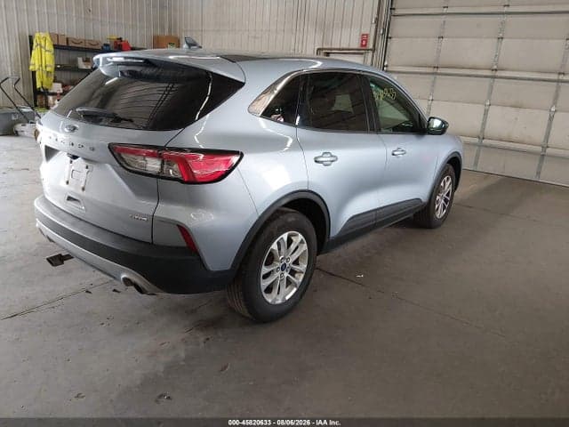2022 FORD ESCAPE SE 4