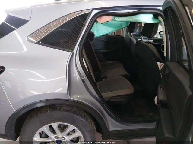 2022 FORD ESCAPE SE 8