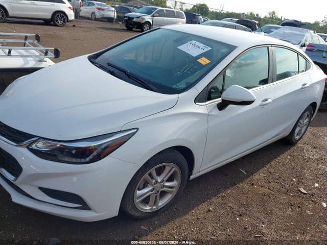 2018 CHEVROLET CRUZE LT AUTO 2