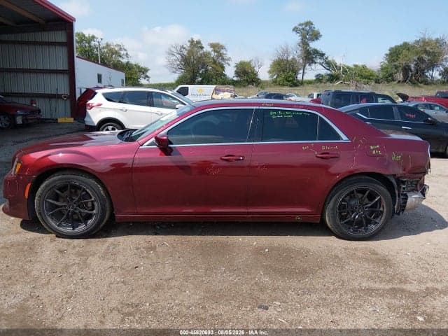 2018 CHRYSLER 300 TOURING L 15
