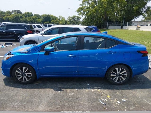 2020 NISSAN VERSA SV XTRONIC CVT 14