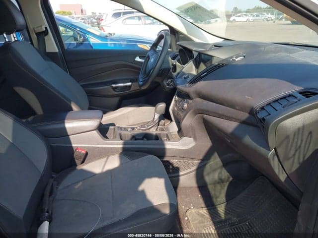 2017 FORD ESCAPE SE 5