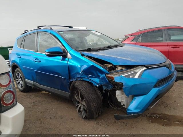 2017 TOYOTA RAV4 XLE 13
