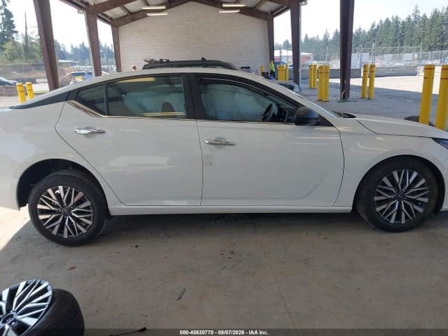 2025 NISSAN ALTIMA SV FWD 14